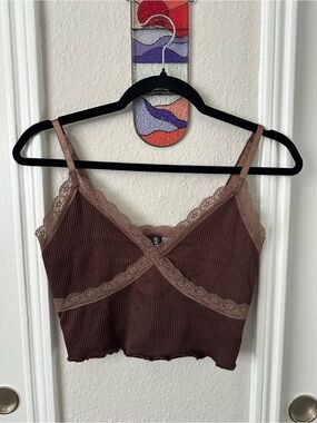 H&M Lace-Trim Ribbed Cami Crop Top — Brown